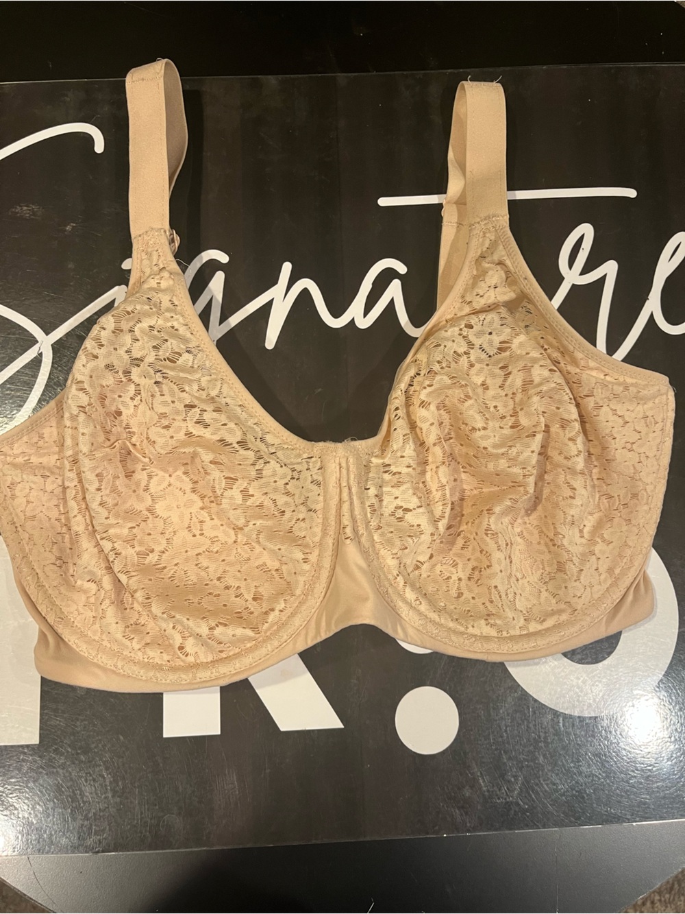 Chantelle Lace Full-Coverage Underwire Bra - Nude 36DDDD